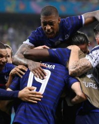  法国U21梯队包揽法甲多项殊荣  