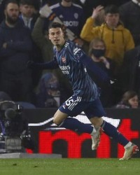  曼城客场逆转阿森纳，终结对手连胜纪录  