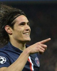  意甲传奇退役，布冯含泪告别绿茵场  