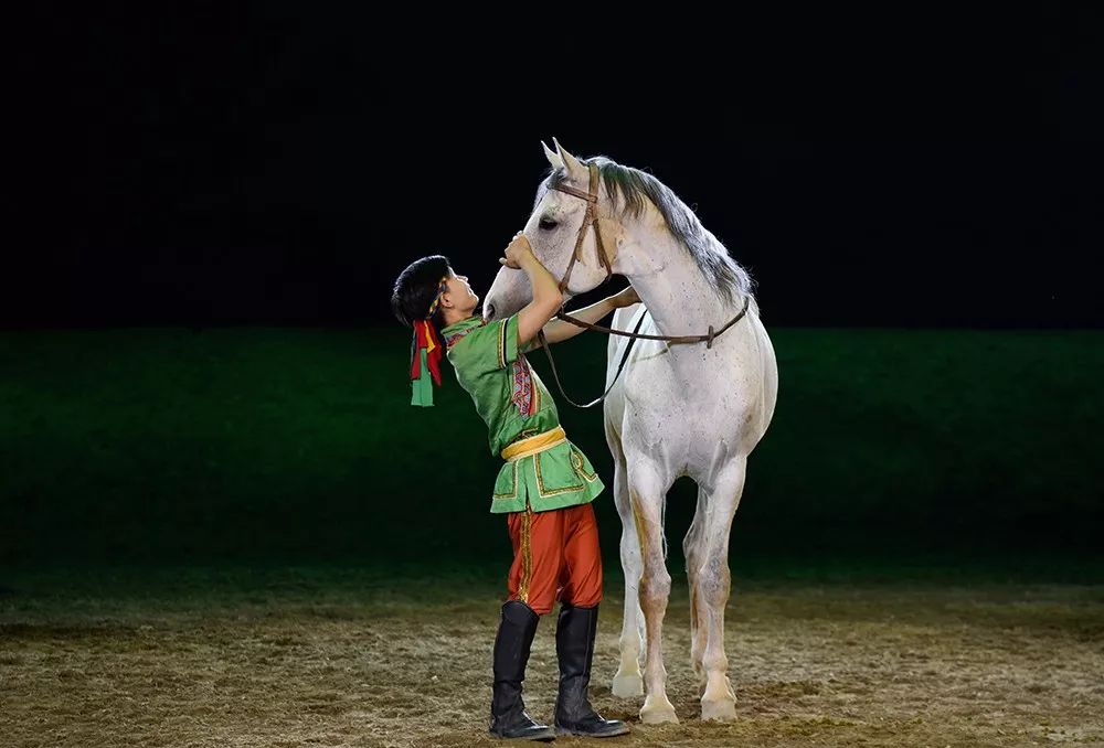  马内临危救主利物浦绝平狼队保住不败金身