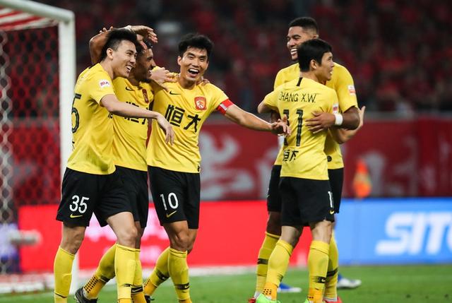  亚特兰大锋线全面开花，五球击溃中游球队